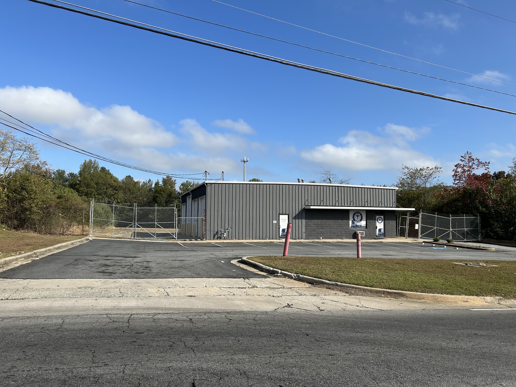 314 Cash Memorial Blvd, Forest Park, GA for lease Building Photo- Image 1 of 3