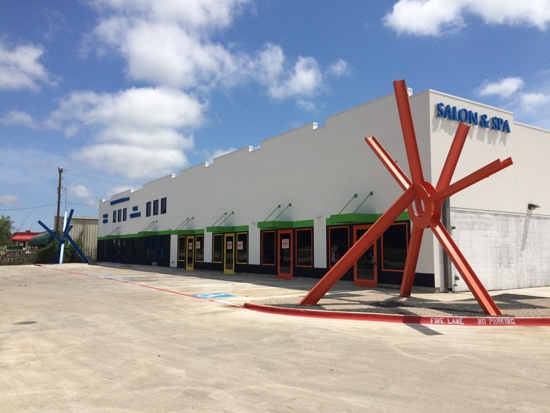 5230 Denton Hwy, Haltom City, TX 76148