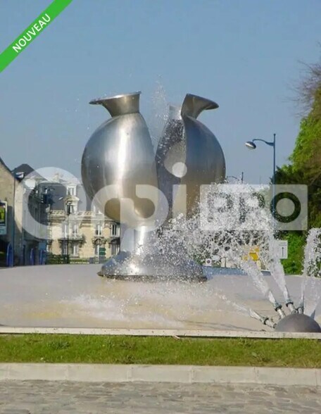 Retail in Soissons for lease - Building Photo - Image 1 of 3