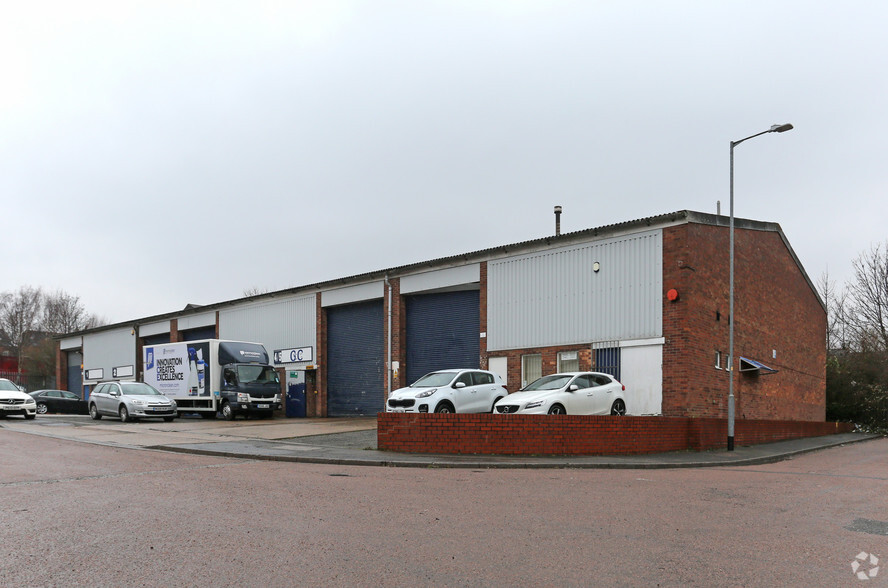 Crofton Clos, Lincoln for lease - Primary Photo - Image 1 of 2