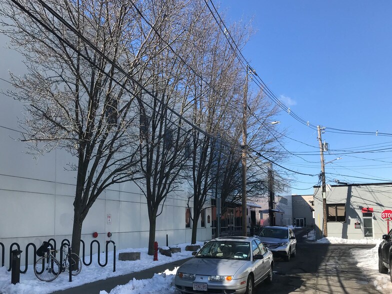 14 Tyler St, Somerville, MA for lease - Building Photo - Image 2 of 2