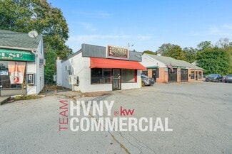 More details for 300 Hooker Ave, Poughkeepsie, NY - Retail for Sale