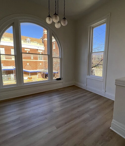 116 S 2nd St, Guthrie, OK for sale - Interior Photo - Image 3 of 14