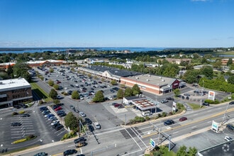 870-888 W Main Rd, Middletown, RI - AERIAL map view