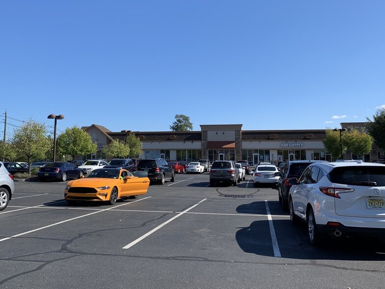 441 Elizabeth Ave, Somerset, NJ 08873