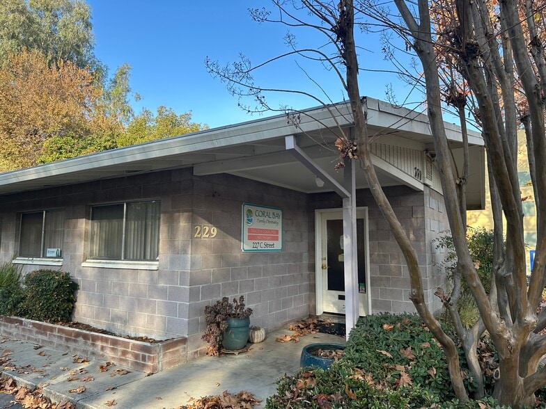 227-229 C St, Davis, CA for sale - Building Photo - Image 2 of 13