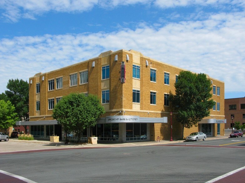 124 Walnut St E, Mankato, MN for lease - Building Photo - Image 1 of 9