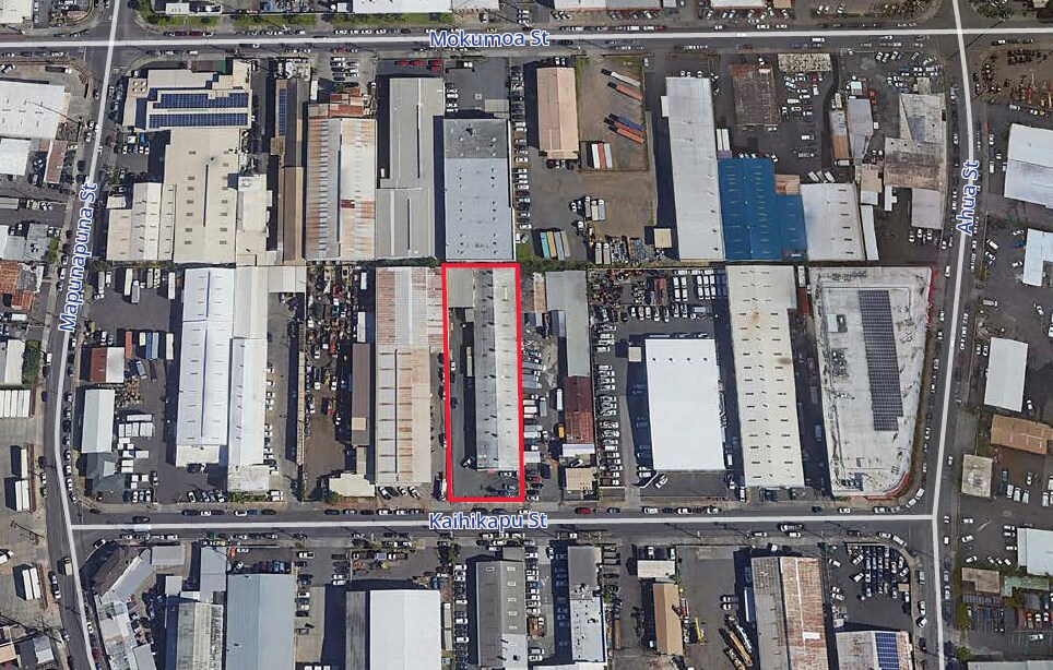 2858 Kaihikapu St, Honolulu, HI 96819