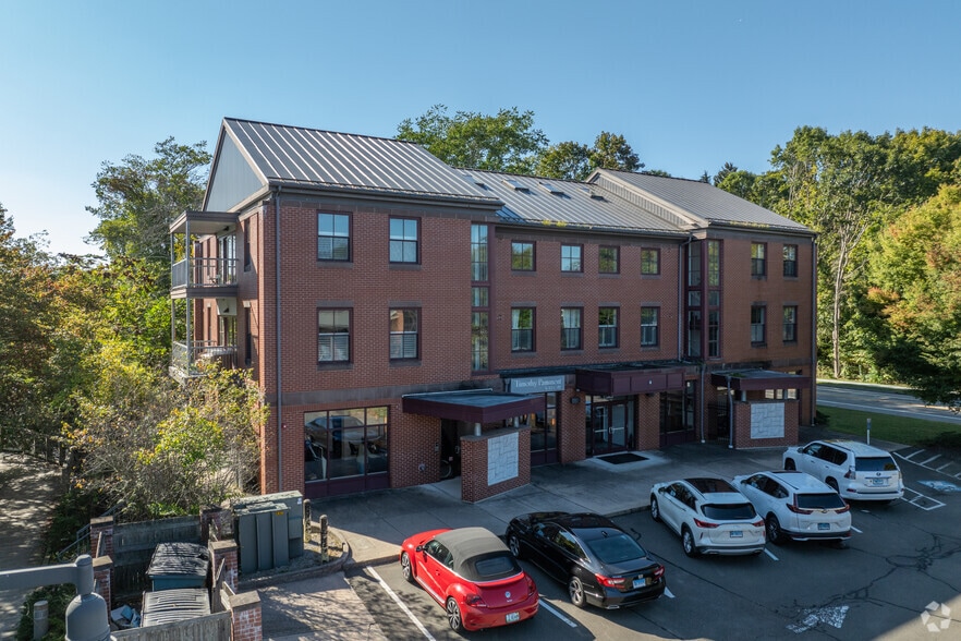 22-34 Durham Rd, Madison, CT for sale - Primary Photo - Image 1 of 1