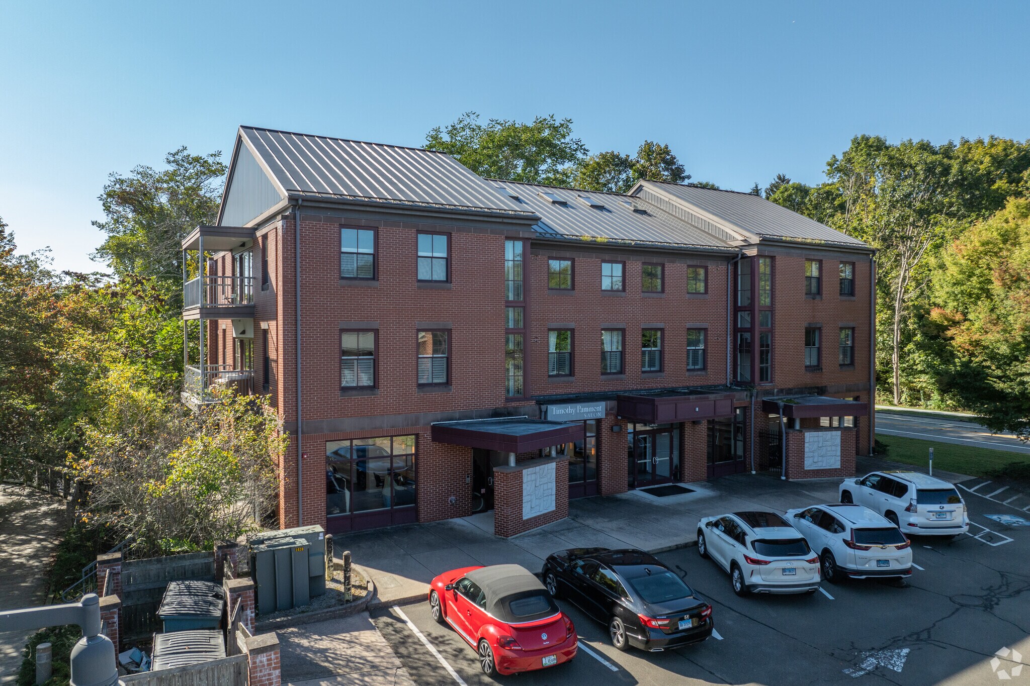 22-34 Durham Rd, Madison, CT for sale Primary Photo- Image 1 of 1