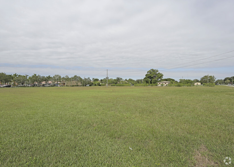 16501 SW 312 St, Homestead, FL for lease - Building Photo - Image 1 of 4