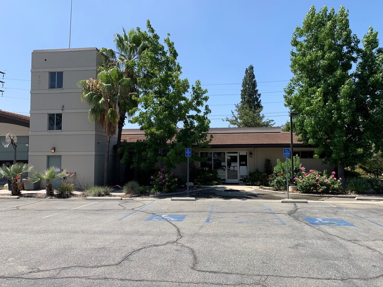 431 W Baseline, Claremont, CA for sale - Building Photo - Image 1 of 19