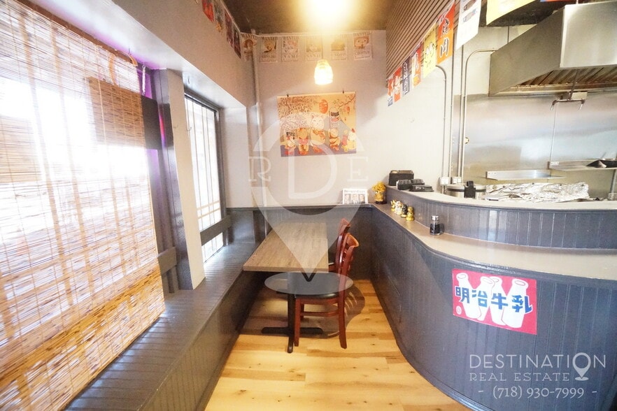 545 Court St, Brooklyn, NY for lease - Interior Photo - Image 3 of 10