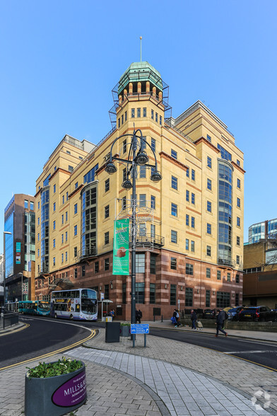 1 Park Row, Leeds for lease - Primary Photo - Image 1 of 6