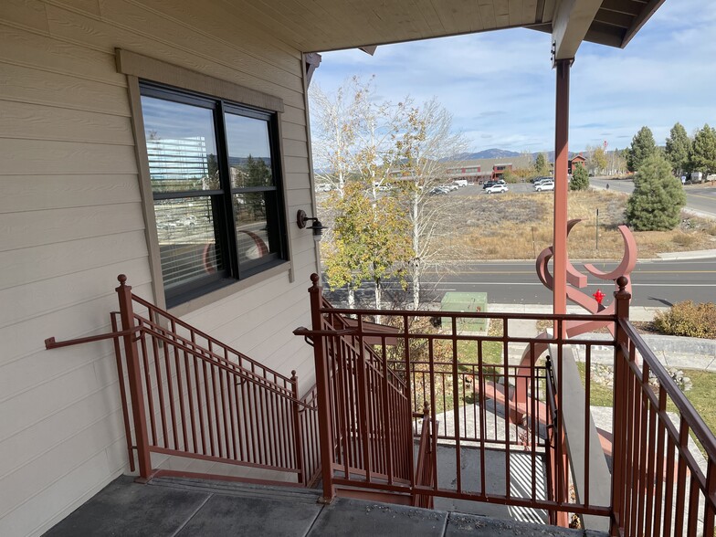 12313 Soaring Way, Truckee, CA for sale - Building Photo - Image 2 of 5