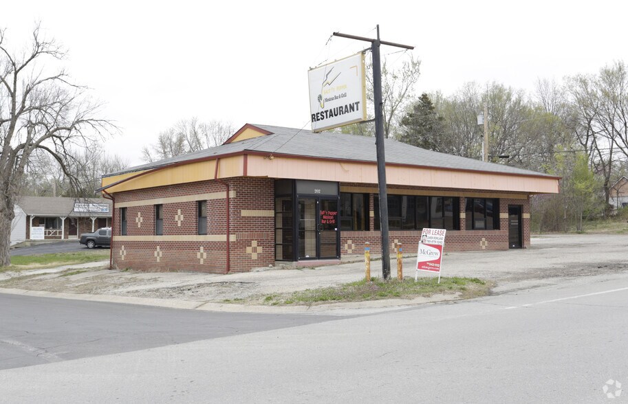 202 E 10th St, Eudora, KS for sale - Primary Photo - Image 1 of 1