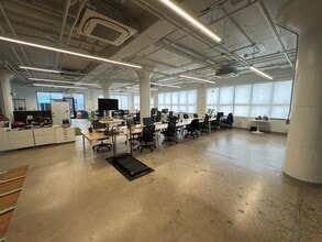 315 Meserole St, Brooklyn, NY for lease Interior Photo- Image 2 of 6