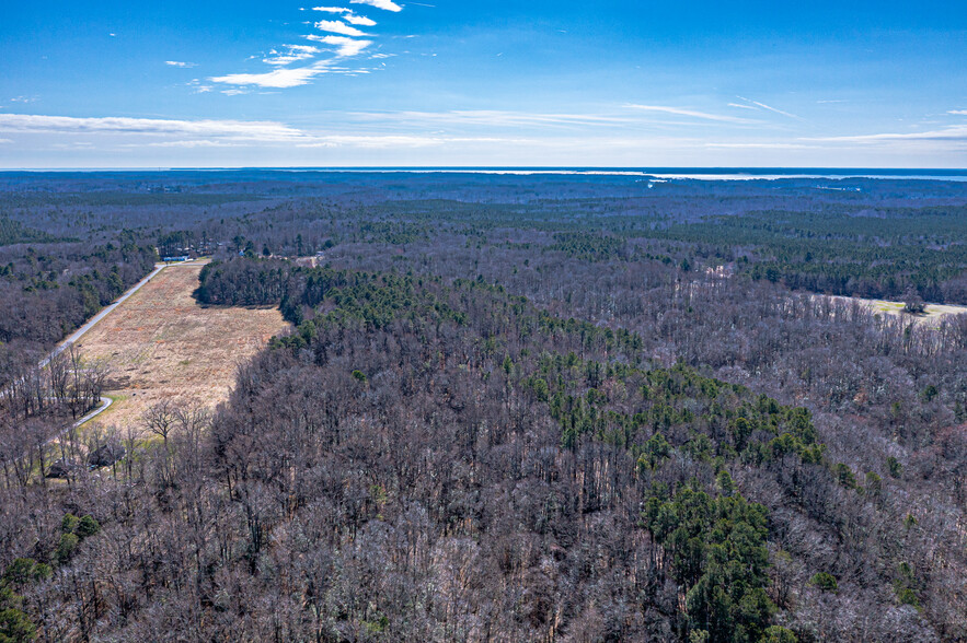 407 Loblolly Rd, Weems, VA for sale - Building Photo - Image 3 of 14