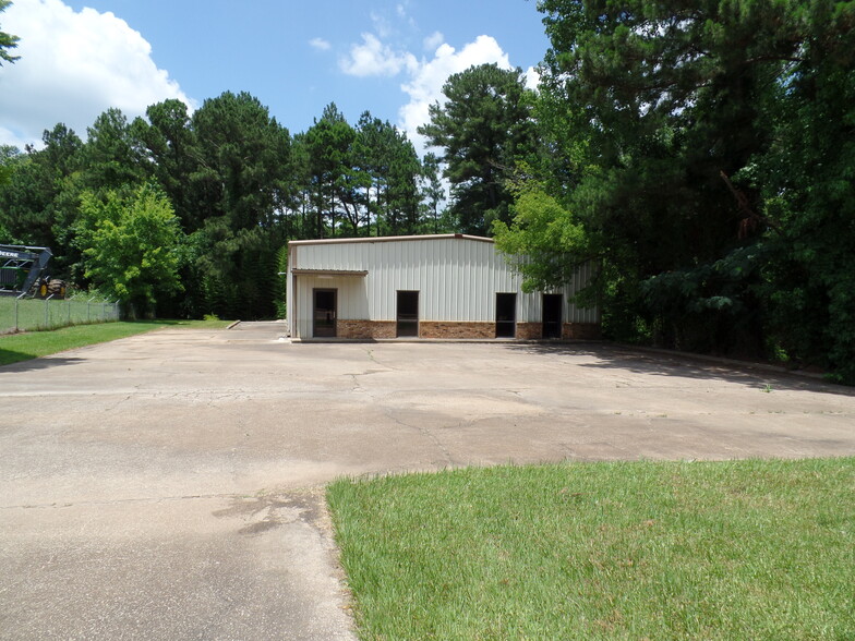 4000 Ellen Trout Dr, Lufkin, TX for sale - Primary Photo - Image 1 of 1