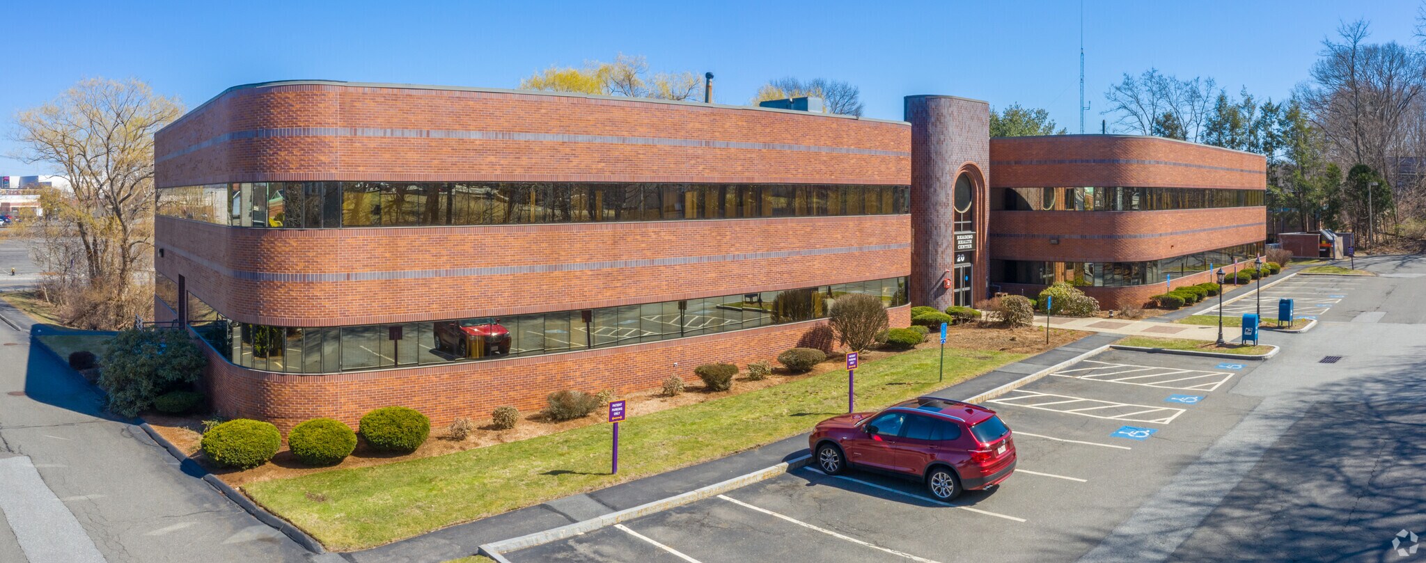 20 Pondmeadow Dr, Reading, MA for sale Building Photo- Image 1 of 1