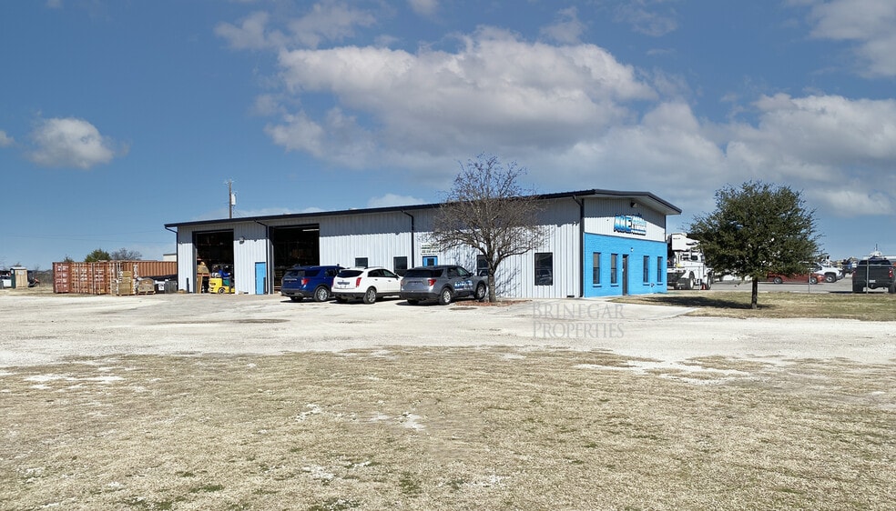 600 Tradesmans Park Loop, Hutto, TX for sale - Primary Photo - Image 1 of 1