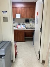 20 E 46th St, New York, NY for lease Interior Photo- Image 1 of 4