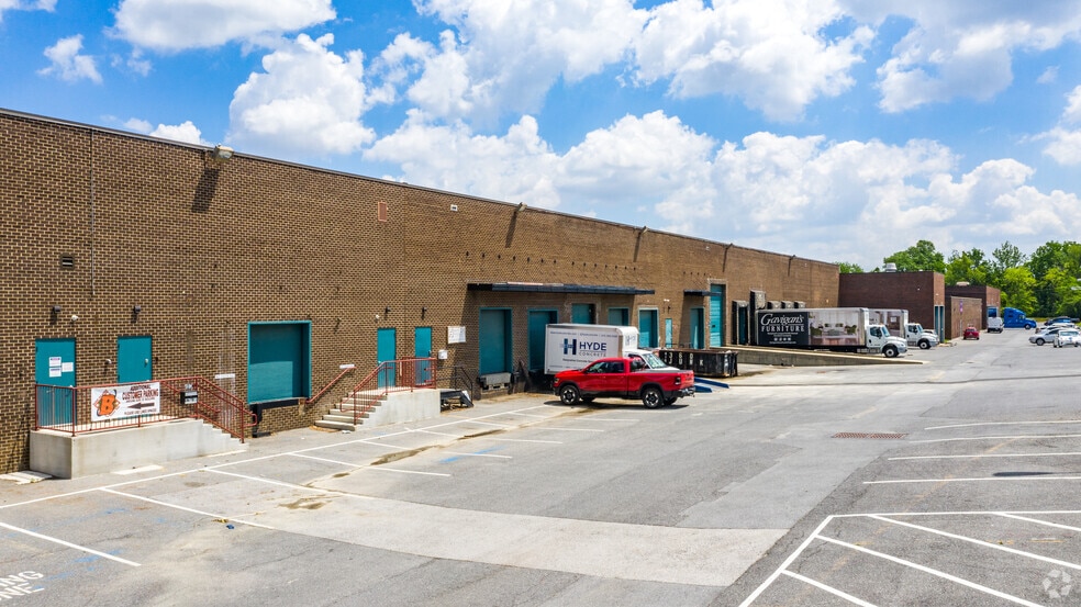 700 Evelyn Ave, Linthicum, MD 21090