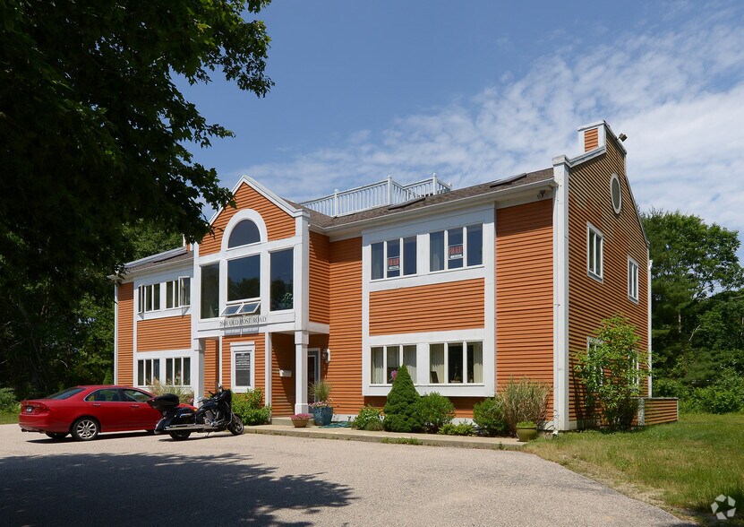3949 Old Post Rd, Charlestown, RI for sale - Primary Photo - Image 1 of 1