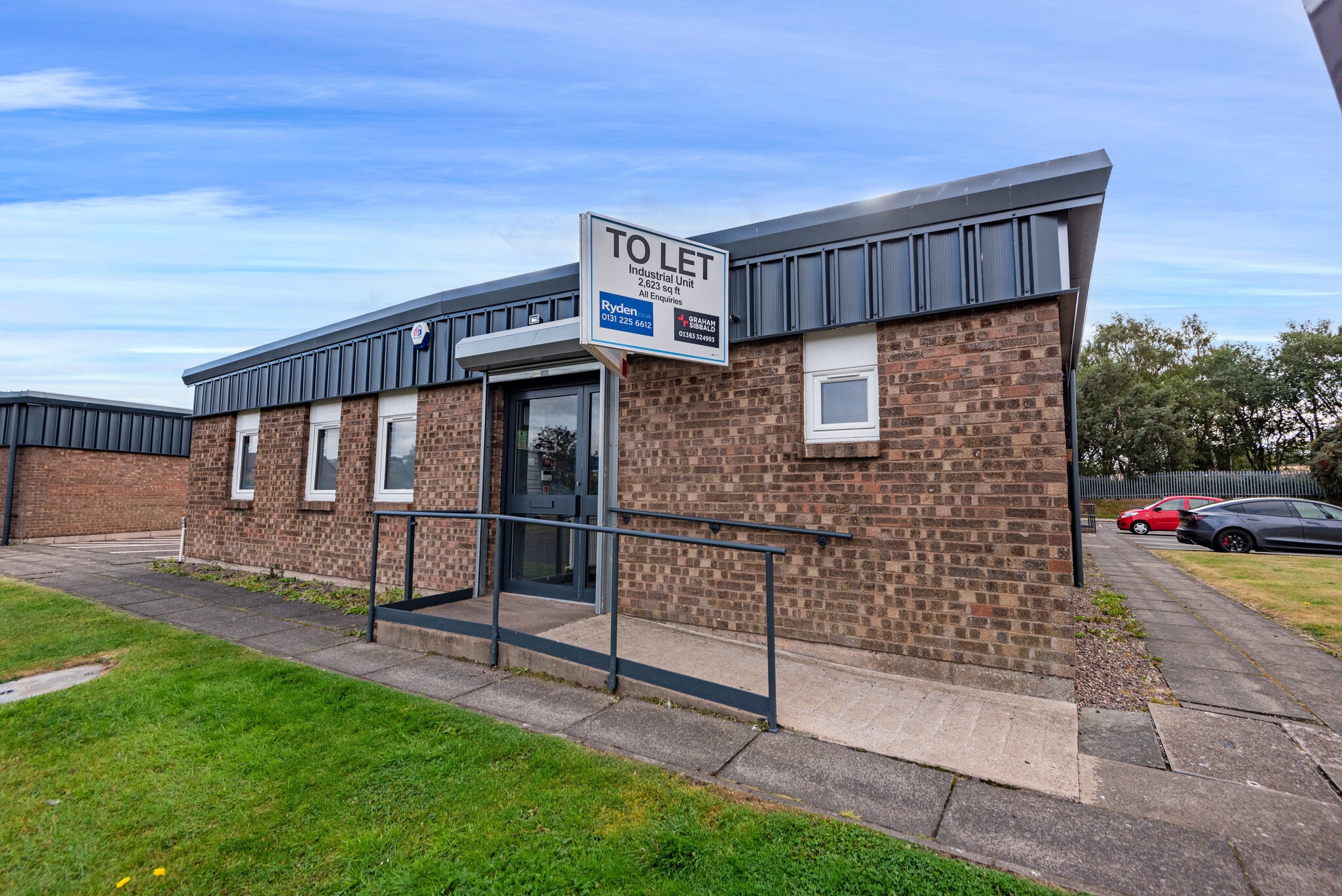 66-76 Dickson St, Dunfermline for lease Building Photo- Image 1 of 6