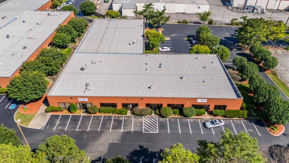 104-176 Cude Ln, Madison, TN for lease - Building Photo - Image 2 of 47