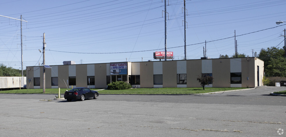 1600 Jersey Ave, North Brunswick, NJ for sale - Primary Photo - Image 1 of 1