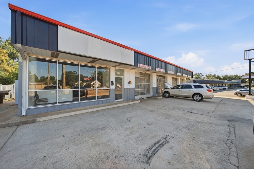 1201 Broad River Rd, Columbia, SC for sale - Building Photo - Image 2 of 36