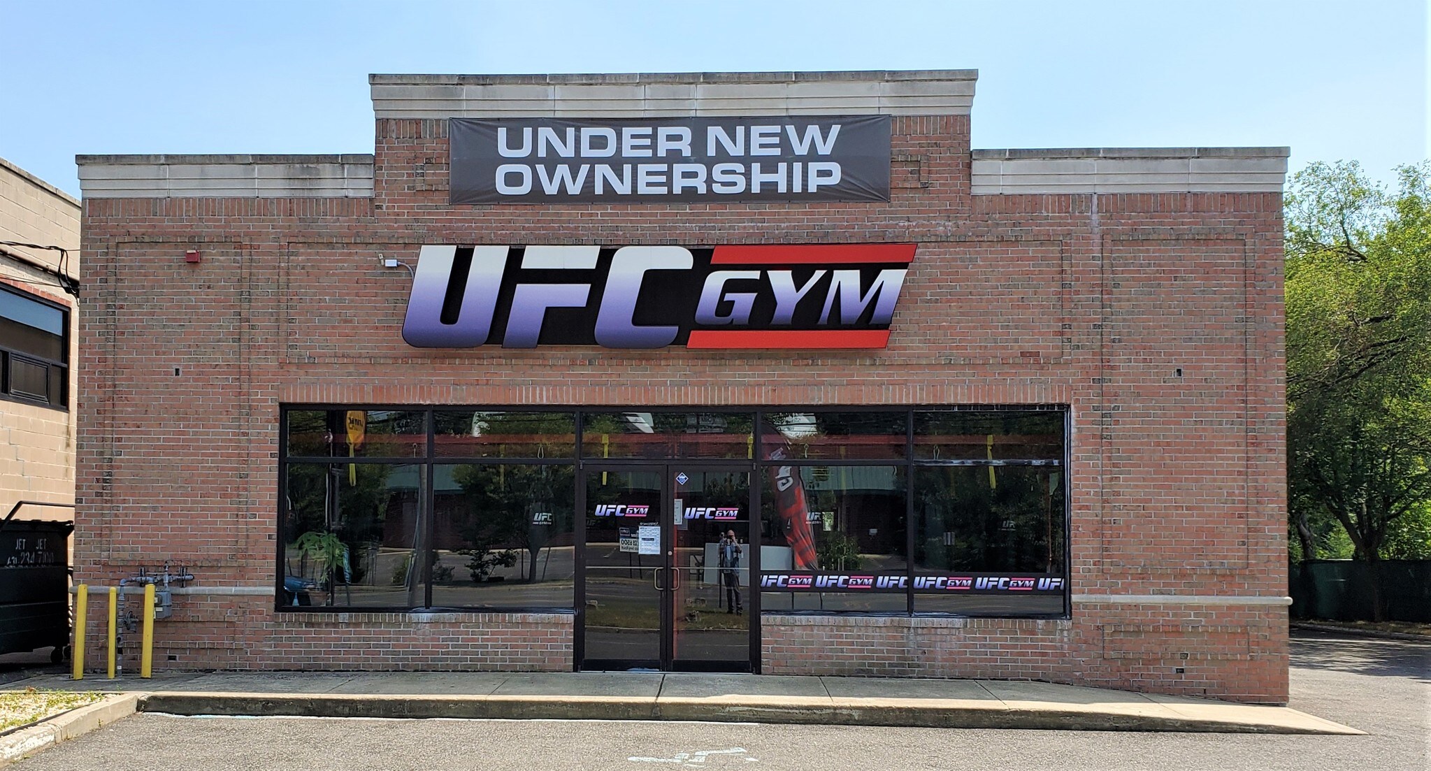 6240 Jericho Tpke, Commack, NY for sale Primary Photo- Image 1 of 1