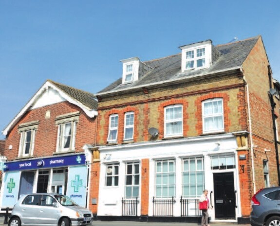 55 Victoria Pl, Brightlingsea for sale Primary Photo- Image 1 of 1