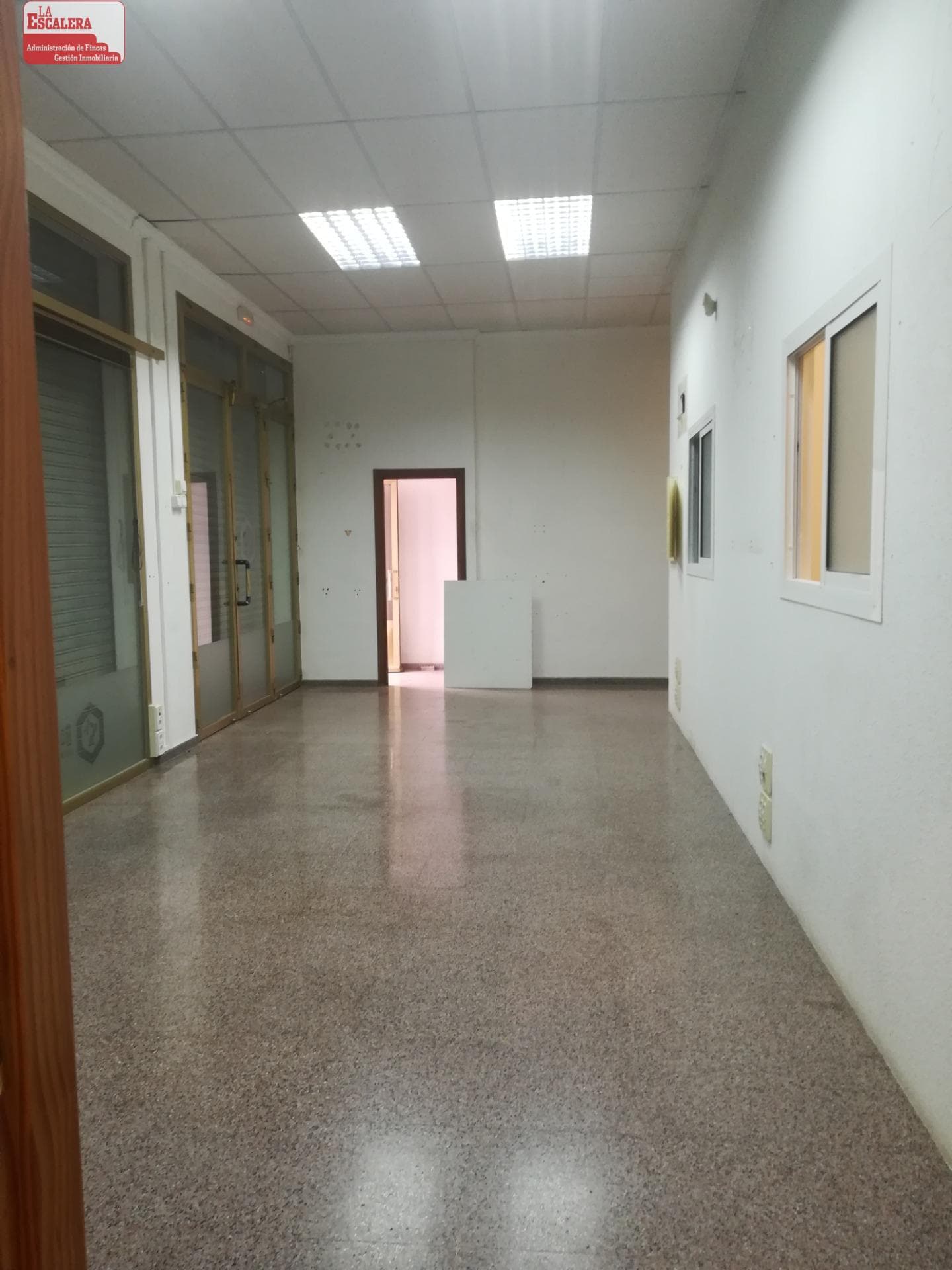 Industrial in Ibi, Alicante for lease Interior Photo- Image 1 of 6