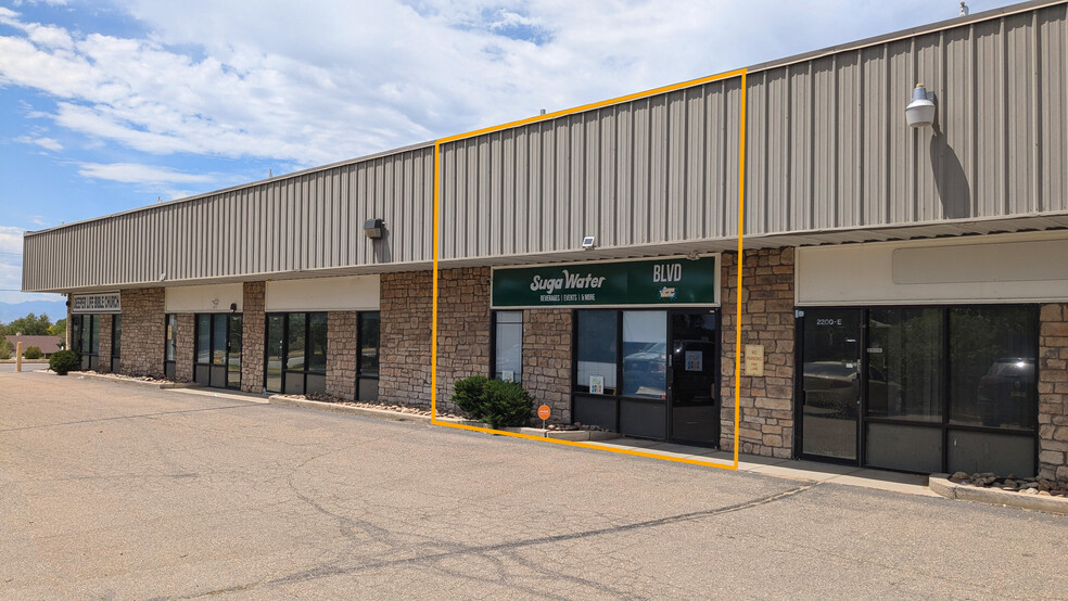 2200 Chambers Rd, Aurora, CO for lease - Building Photo - Image 1 of 5