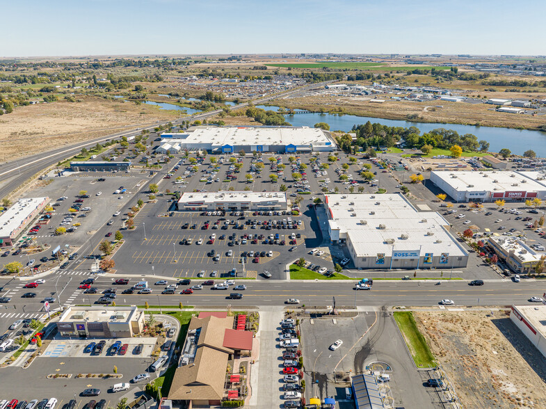 911 N Stratford Rd, Moses Lake, WA for lease - Building Photo - Image 1 of 5