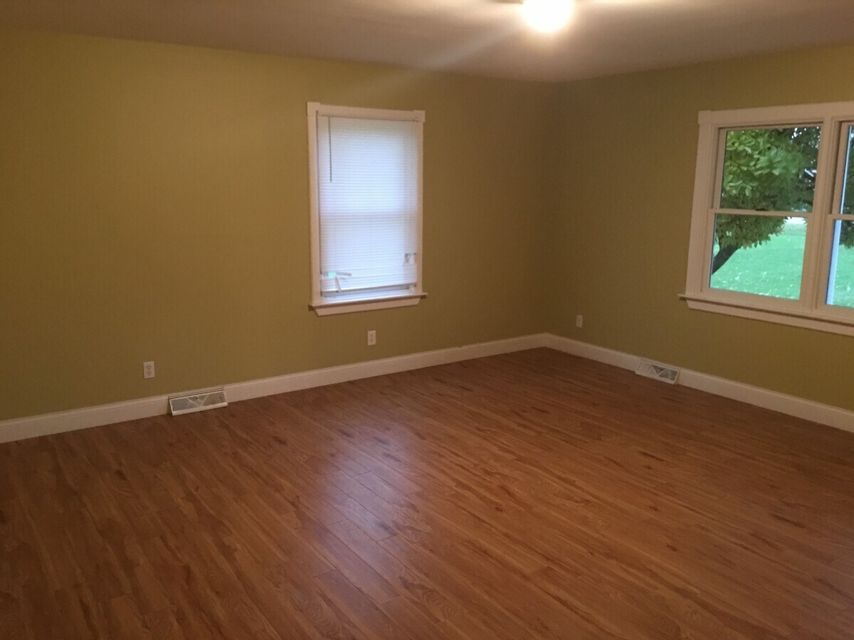 1934 Dayton Germantown Pike, Germantown, OH 45327