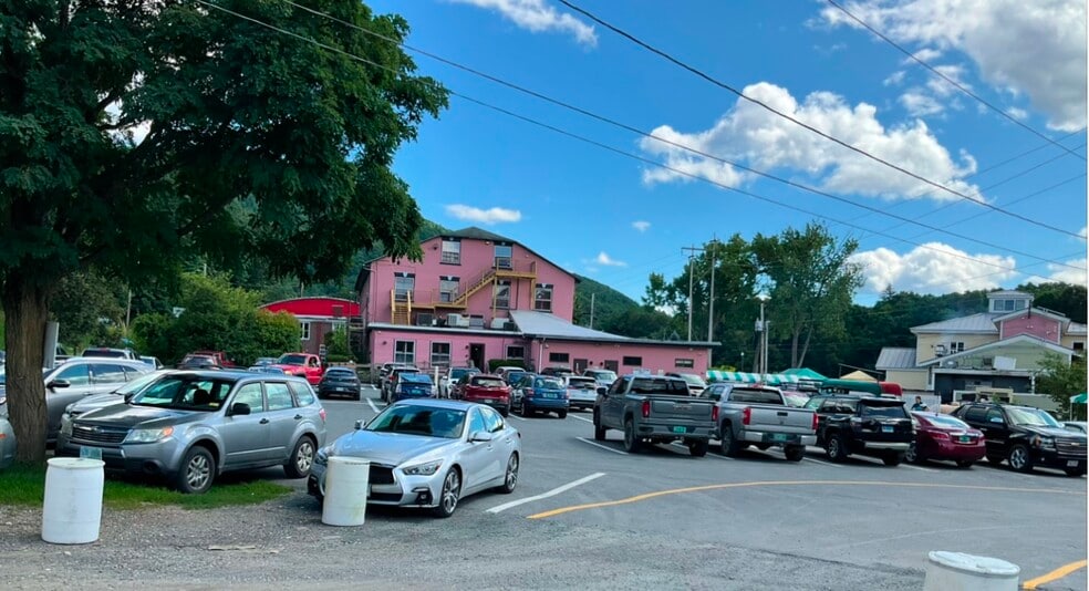 28 Spring Tree Rd, Brattleboro, VT for sale - Building Photo - Image 2 of 11