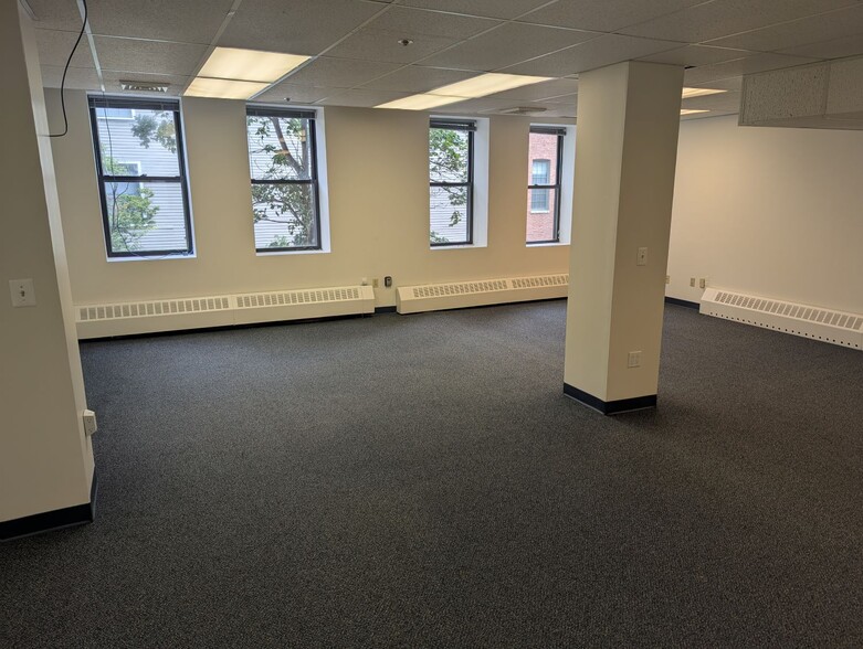 24 Thorndike St, Cambridge, MA for lease - Building Photo - Image 3 of 11