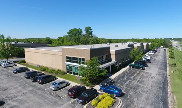 11665 W Bradley Rd, Milwaukee, WI for lease - Primary Photo - Image 1 of 2