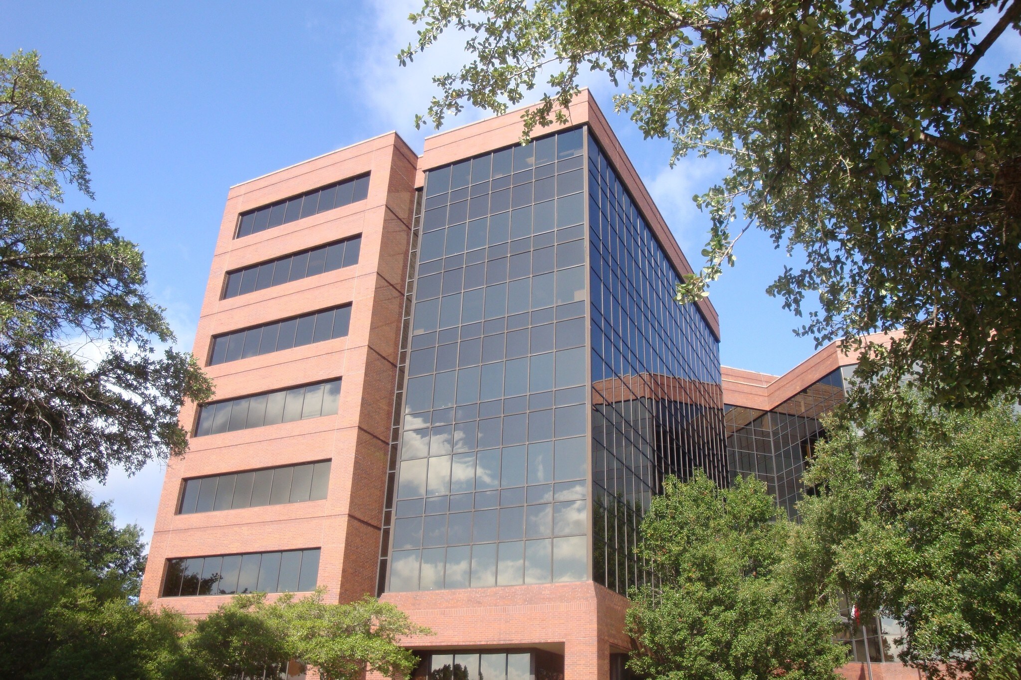 909 E Southeast Loop 323, Tyler, TX for lease Building Photo- Image 1 of 10