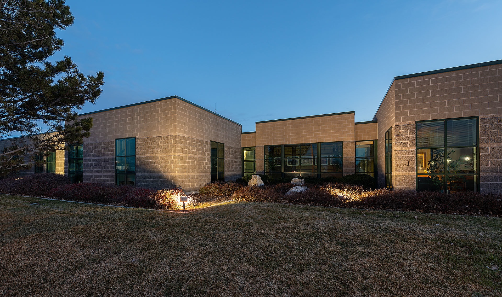 3131 W 2210 S, Salt Lake City, UT for lease Building Photo- Image 1 of 11