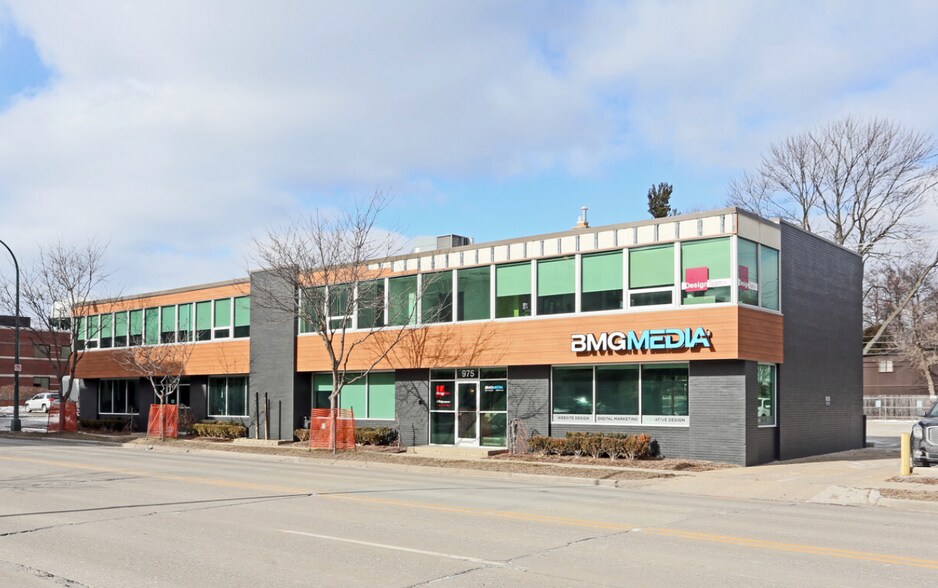 925-975 E Maple Rd, Birmingham, MI for sale - Building Photo - Image 1 of 1