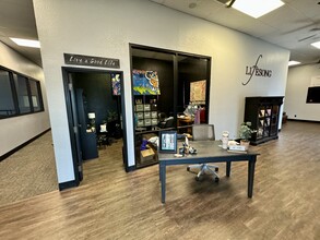 3105-3115 E Ira E Woods Ave, Grapevine, TX for lease Interior Photo- Image 1 of 12