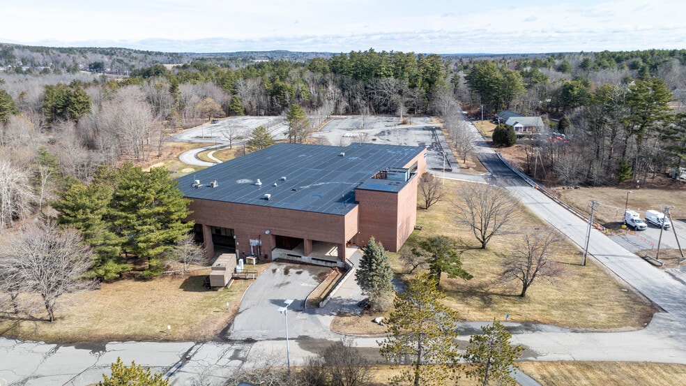 5 Davis Farm Rd, Portland, ME for sale - Building Photo - Image 3 of 12