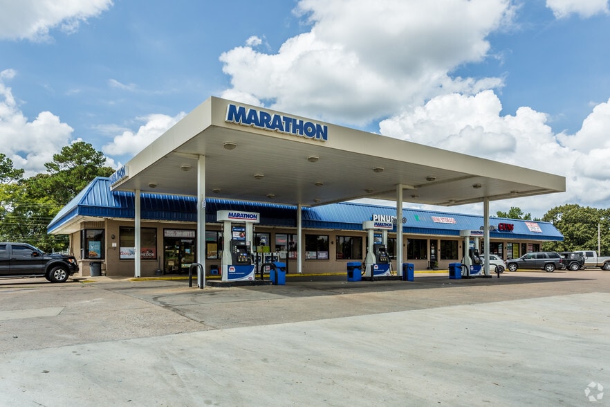 3001 Highway 51, Nesbit, MS 38651