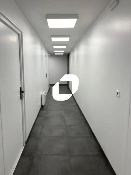 694 Rue Anatole France, Bruay-la-Buissière for lease - Building Photo - Image 3 of 13