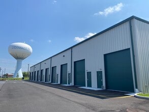 2209 Clement Ave, Pennsauken, NJ for lease Building Photo- Image 1 of 3