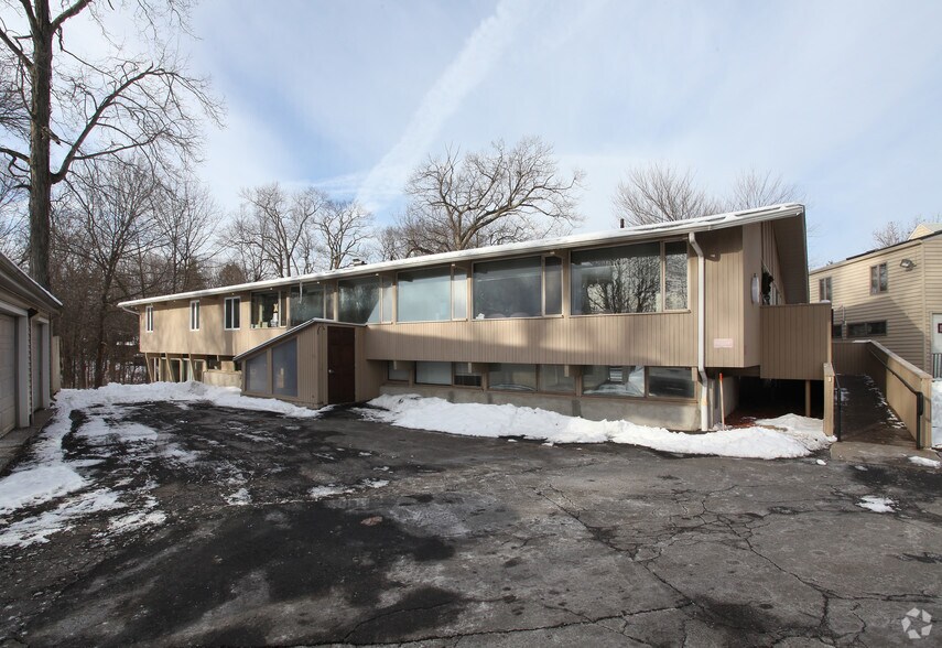 800 Cottage Grove Rd, Bloomfield, CT for lease - Building Photo - Image 2 of 2